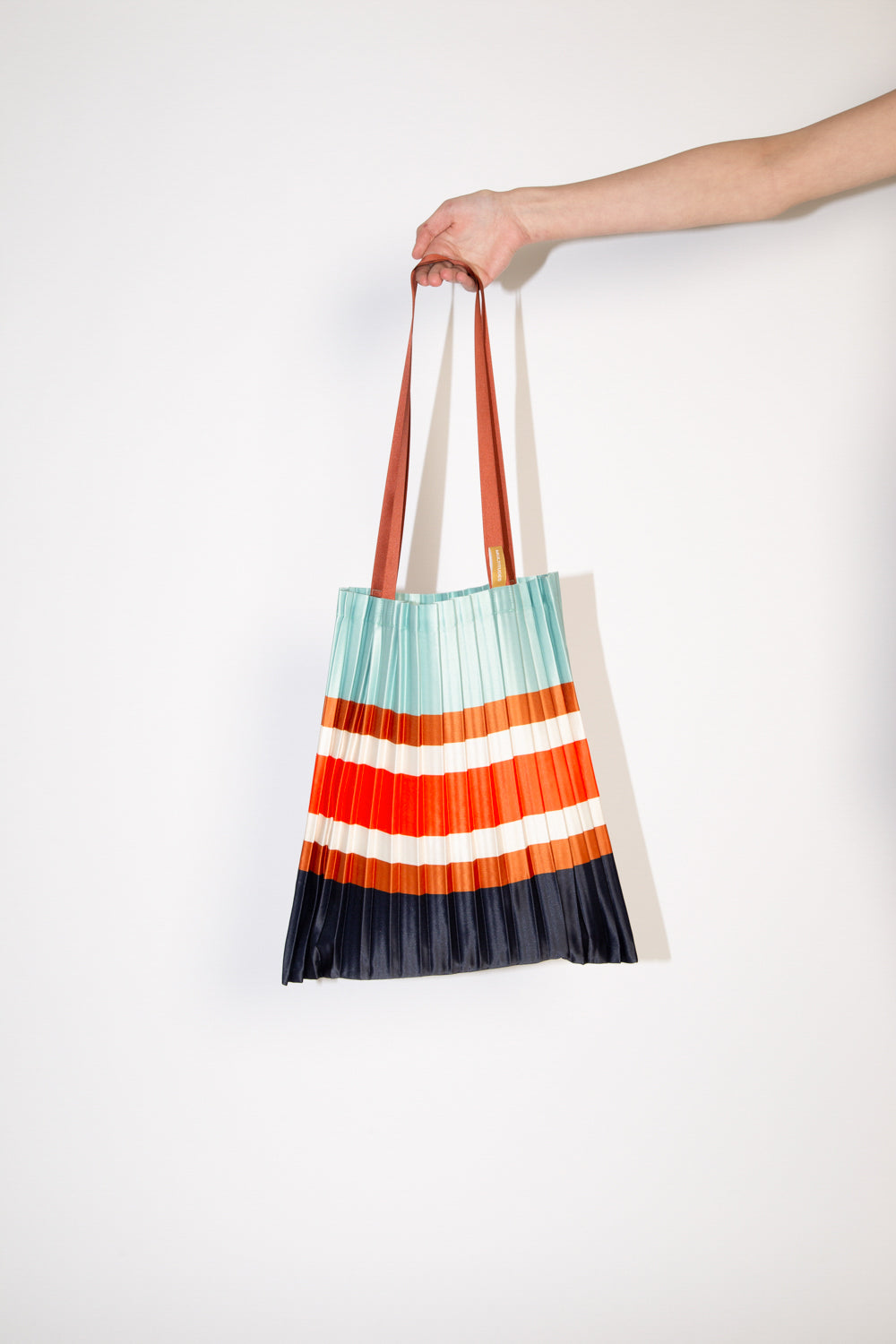 Satin pleated bag Sorrento Dust