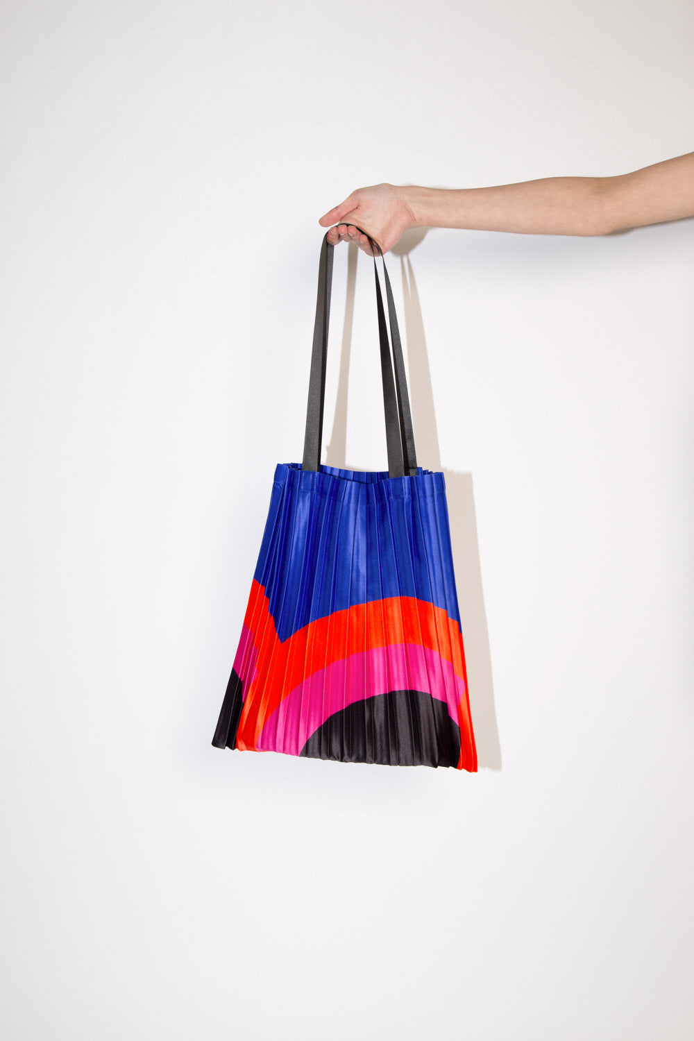 Satin pleated bag Rainbow